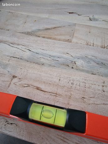 Niveau Trapézoïdal Stanley FATMAX 40cm - Fiole Incassable - Précision 0.5mm/m - Made In France