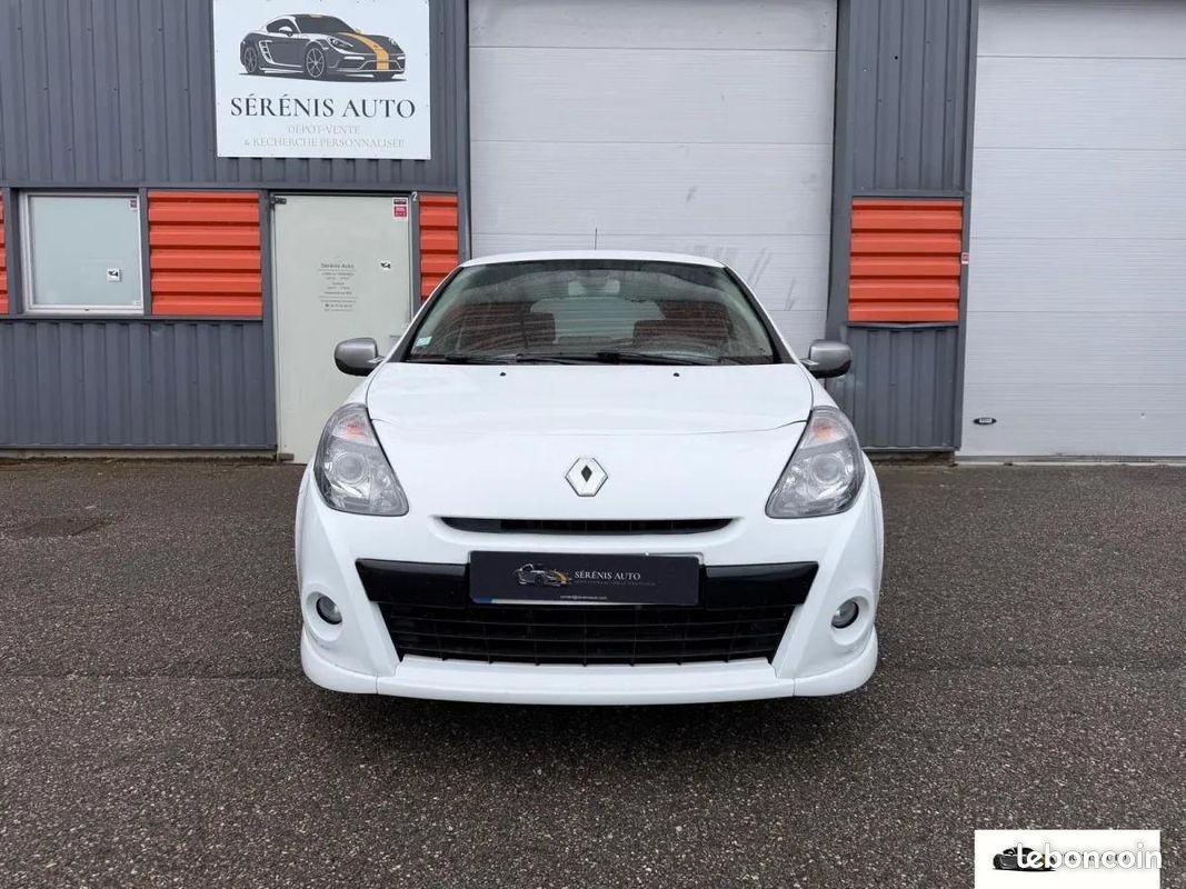 Renault Clio 1.6 130 GT (image 2)