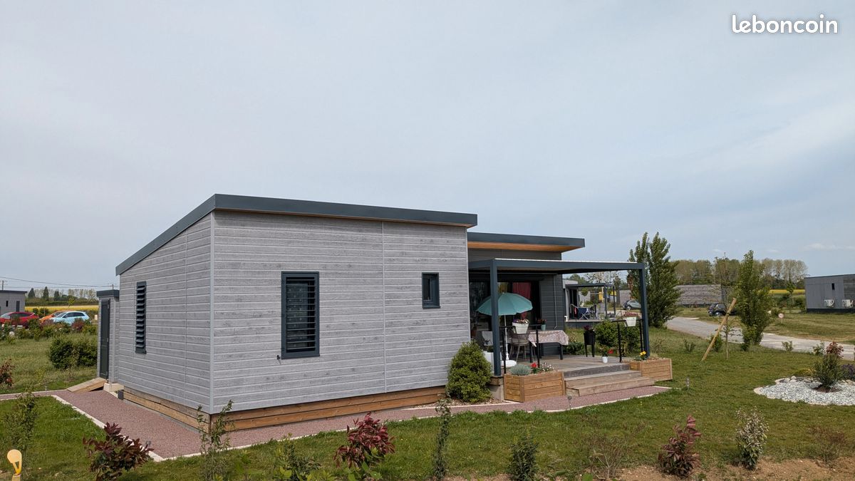 Maison 3 pièces 50 m² · à Saint-Romain-de-Benet · 50 m² · 200 000 €