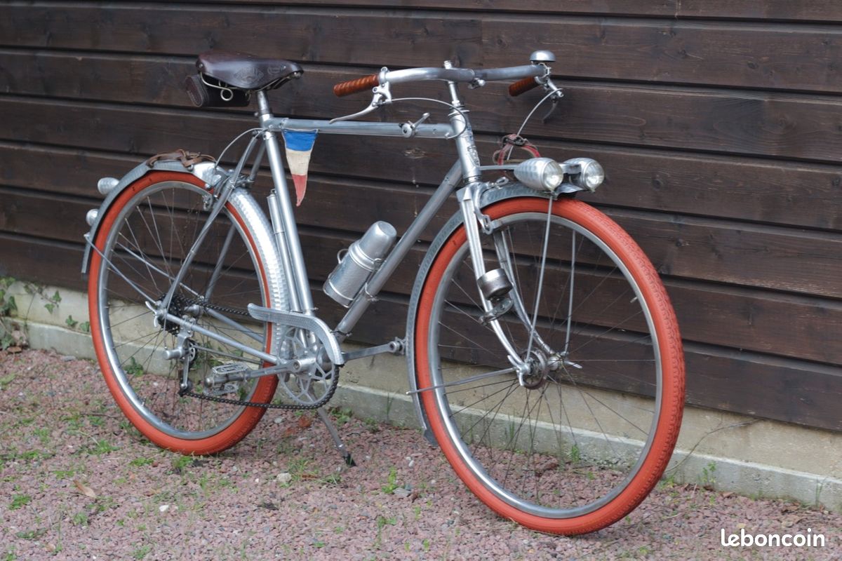 Velo ancien randonneur randonneuse années 40 50 La Perle mecadural Lefol duralumin entièrement restauré etat concours nombreux accessoires rares - Vélos