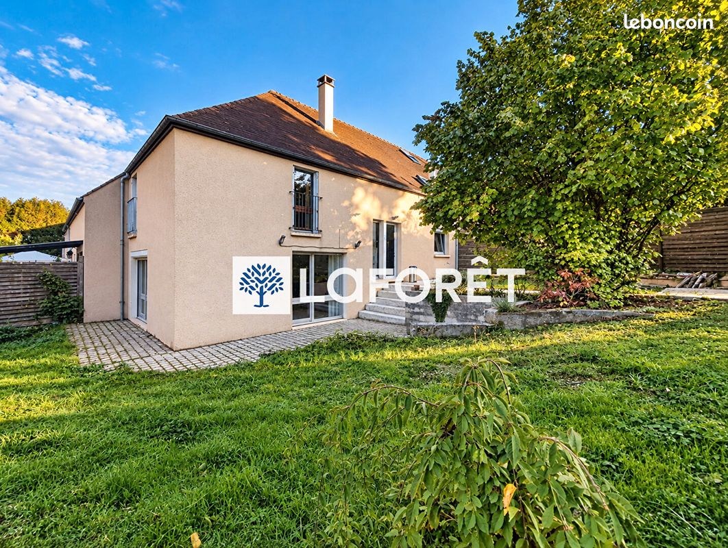Maison 5 pièces 121 m² · à Donnemarie-Dontilly · 121 m² · 179 000 €
