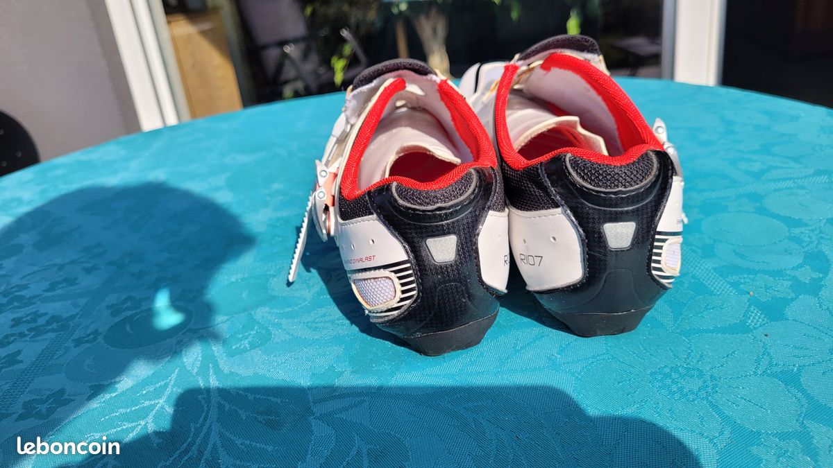 Chaussures cyclistes Shimano (image 5)