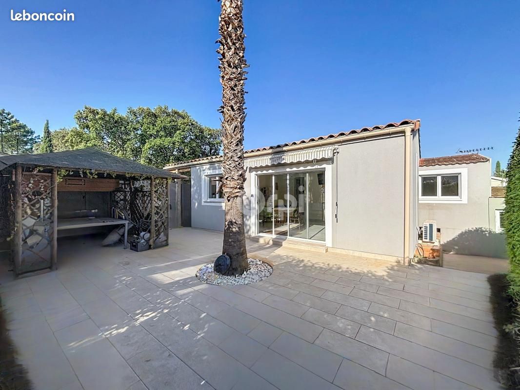 Maison 4 pièces 66 m² · à Roquebrune-sur-Argens · 66 m² · 305 000 €