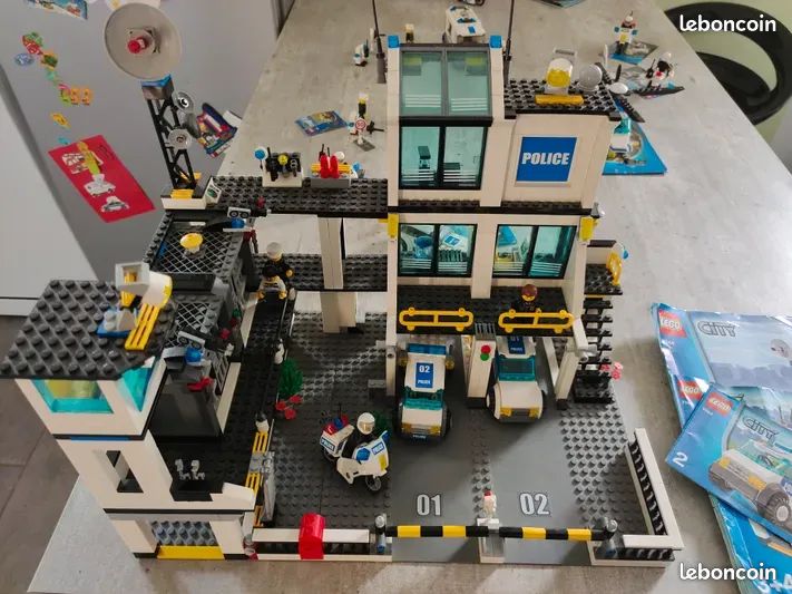 Lego city police (image 1)
