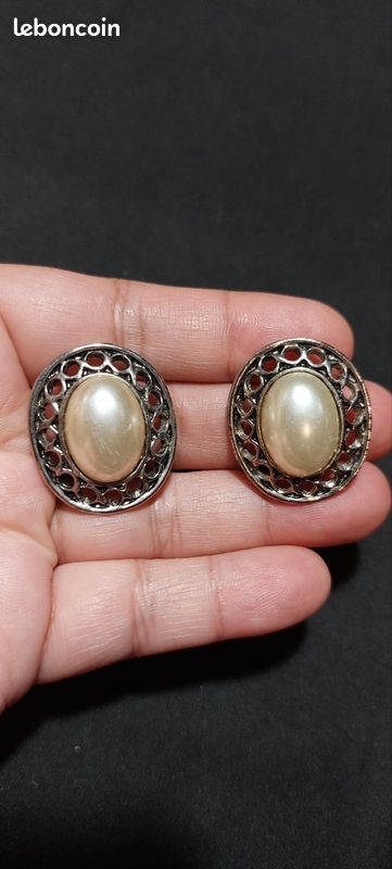 Boucles D'oreilles Clips Fantaisie – Dorées, Perle Ovale, Occasion, Style Puces