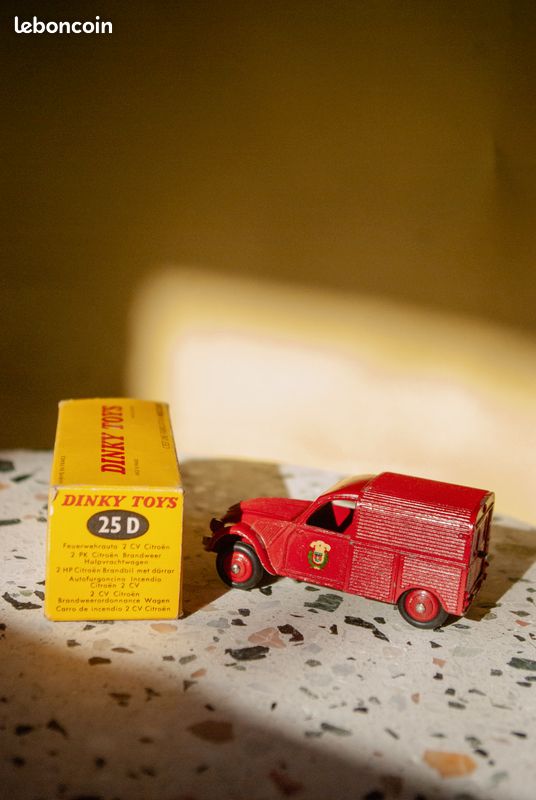 Dinky Toys - Furgoneta a escala - Dinky Toys 25D Fourgonnette Incendie