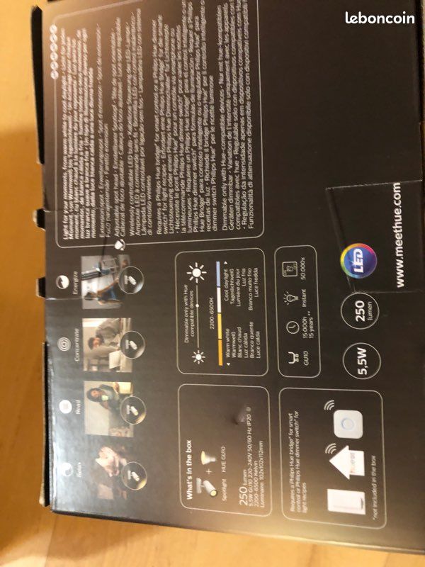 Spot Philips Hue neuf (image 2)