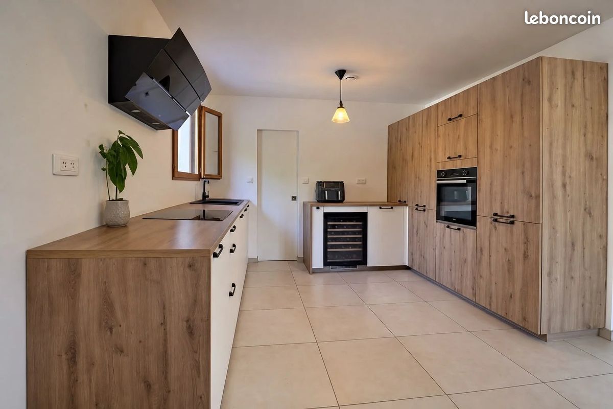 Maison 5 pièces 115 m² · à Ajaccio · 115 m² · 550 000 €