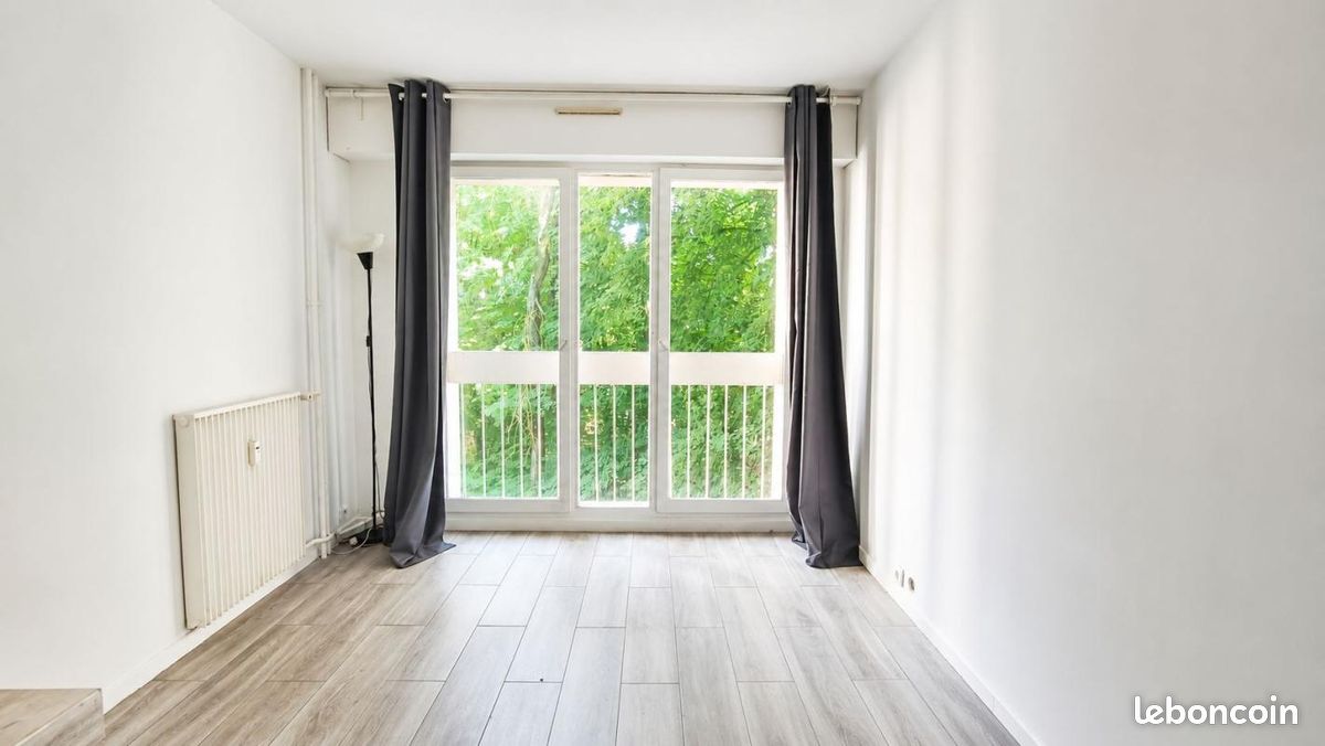 Studio 1 pièce 14 m² (image 2)