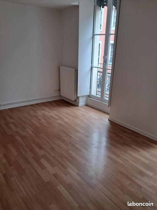 Appartement 3 pièces 81 m² · à Grenoble · 81 m² · 893 €/mois