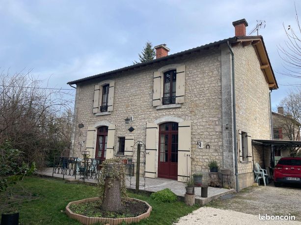 Maison 5 pièces 140 m²