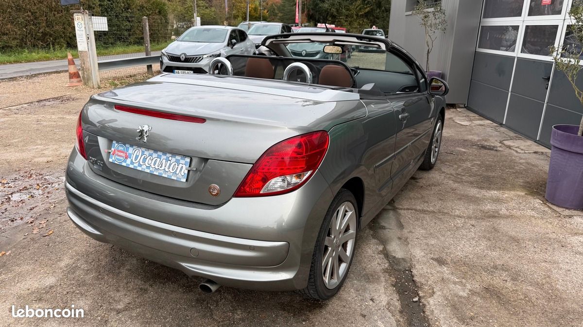 Peugeot 207 CC 1.6 120 Chx ROLAND GARROS GPS cuir 11/2011 revisé garantie (image 3)