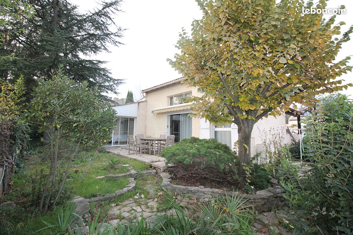Maison 4 pièces 125 m² · à Nîmes · 125 m² · 293 000 €