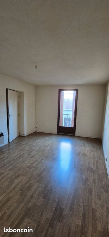 Maison 3 pièces 55 m² · à Vergongheon · 55 m² · 37 000 €