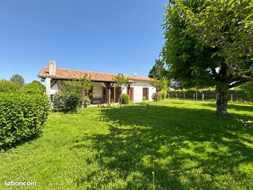 Maison 4 pièces 110 m² · à Saint-Étienne-de-Tulmont · 110 m² · 422 000 €
