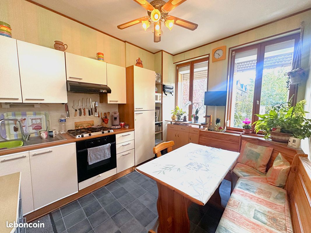Maison 4 pièces 170 m² · à Le Cateau-Cambrésis · 170 m² · 75 000 €