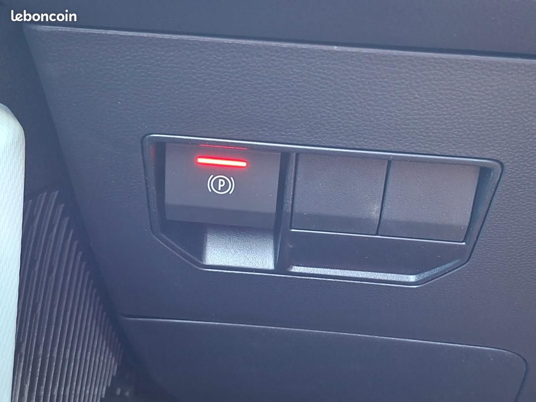 Dacia Duster Hybrid 155 Extreme +camera 360+ surveillance angles morts+ regulateur adaptatif+ vol... (image 30)