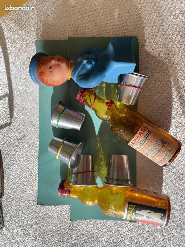 PUBLICITES : GROS PLAN SUR ... SAINT RAPHAEL QUINQUINA - Le blog de