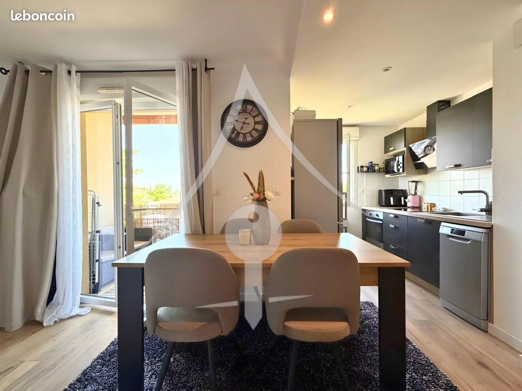 Appartement 2 pièces 48 m² · à Pins-Justaret · 48 m² · 152 000 €