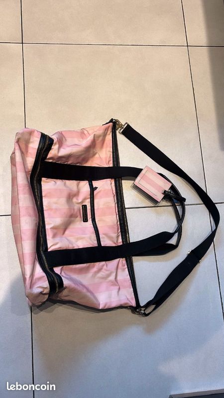 Sac De Sport Victoria's Secret ROSE - Violet, Pour La Gym Ou Les Weekends