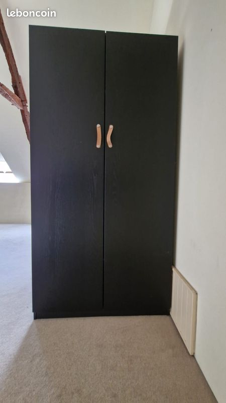 Armoire,, penderie (image 1)
