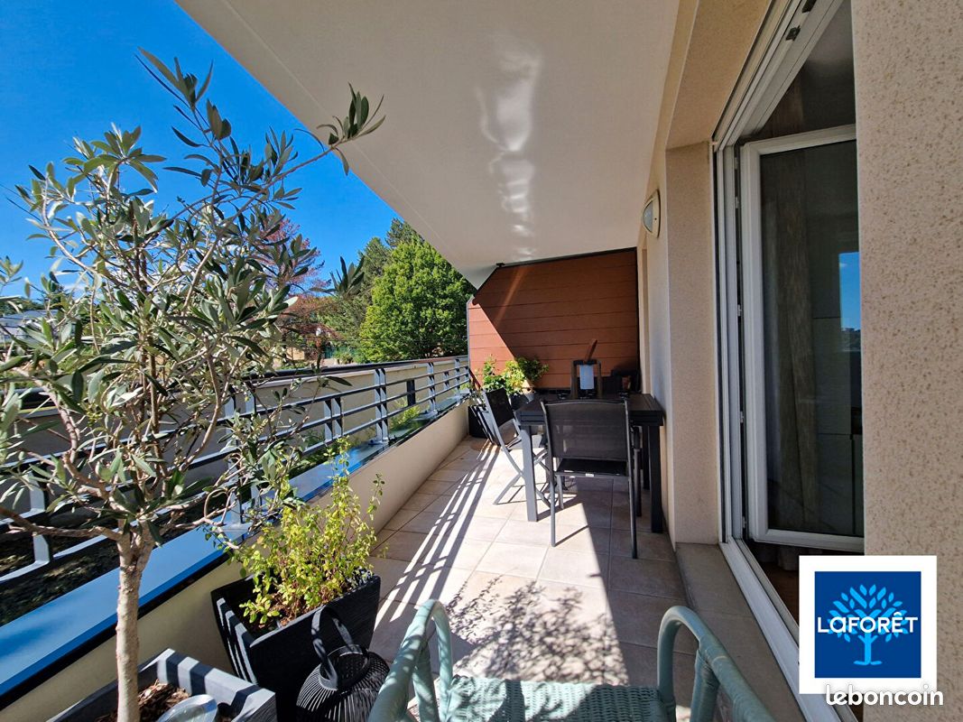 Appartement 3 pièces 74 m² · à Oullins-Pierre-Bénite · 74 m² · 359 000 €