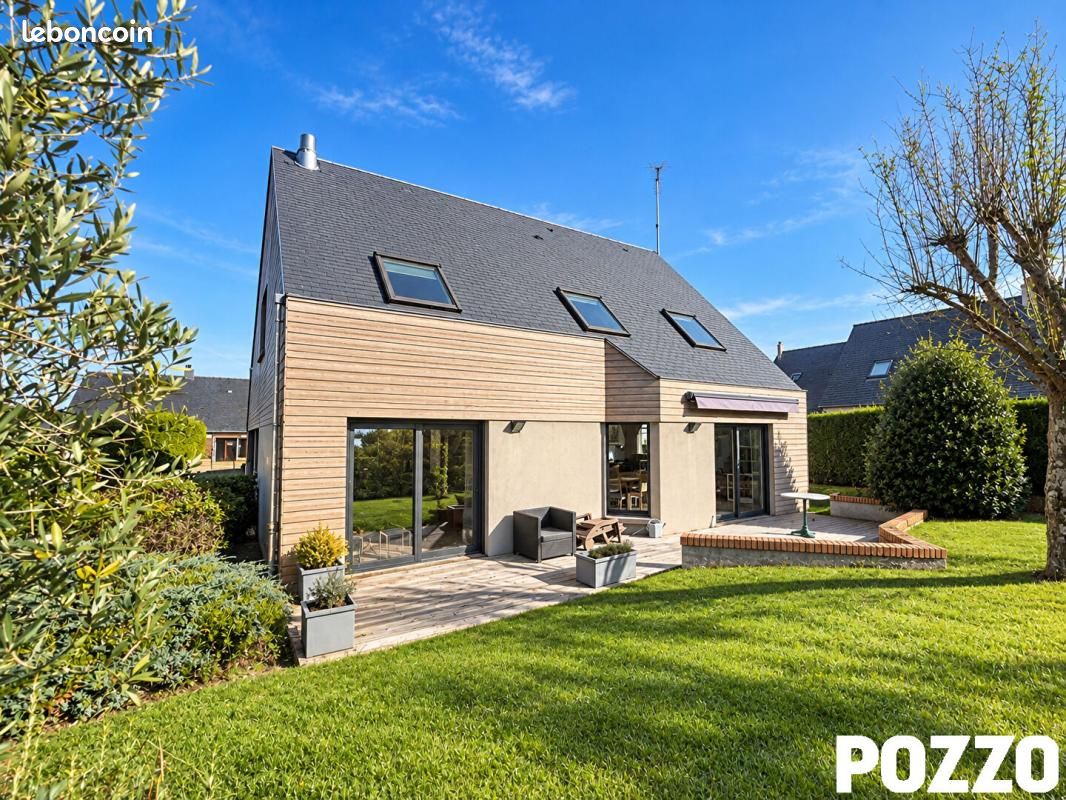 Maison 6 pièces 128 m² · à Saint-Hilaire-du-Harcouët · 128 m² · 249 900 €