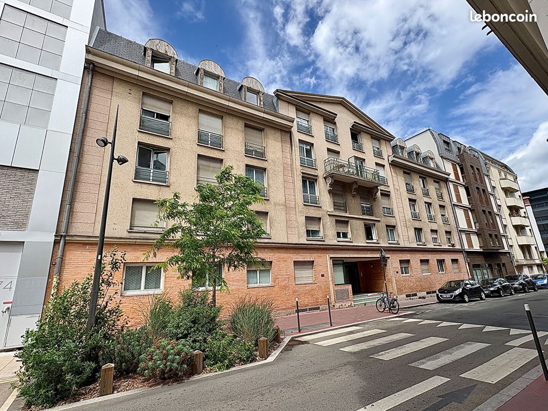 Appartement 1 pièce 17 m² · à Montrouge · 17 m² · 180 000 €