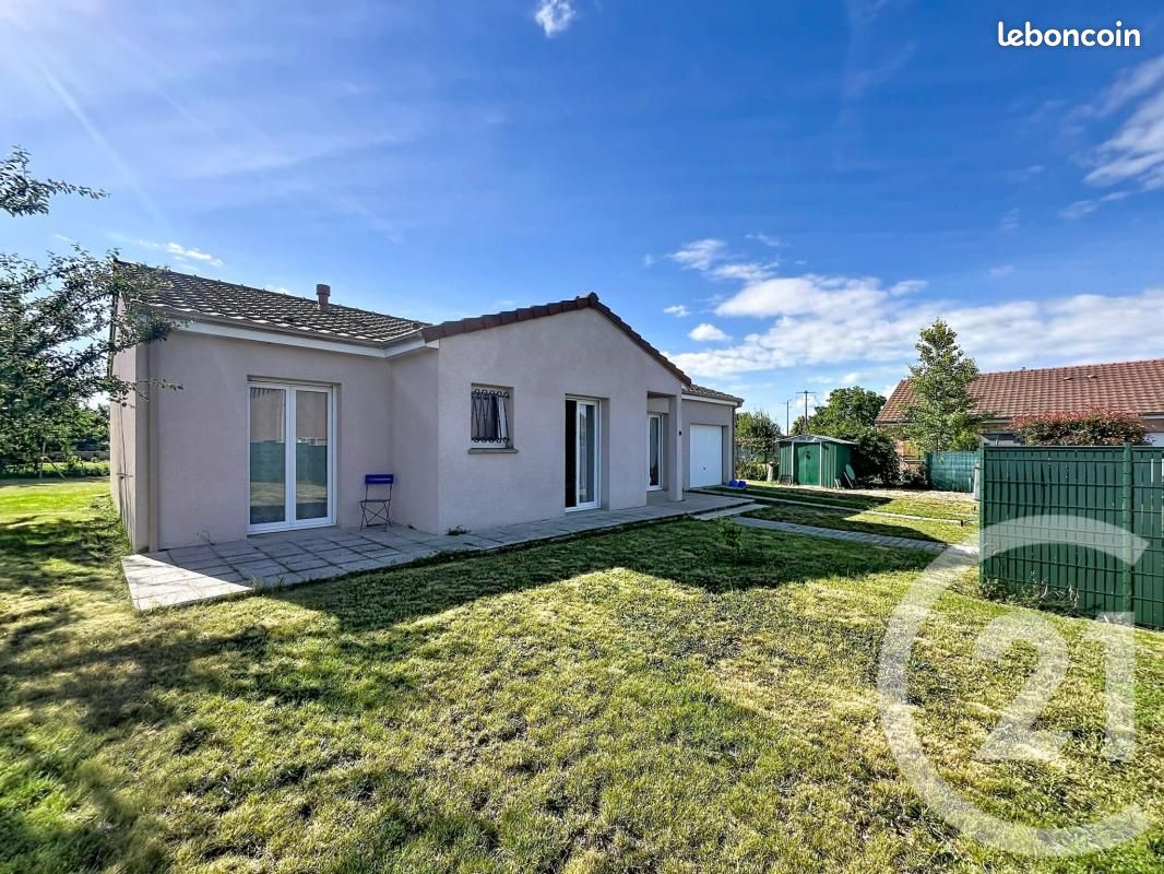 Maison 5 pièces 114 m² · à Saulzet · 114 m² · 244 000 €