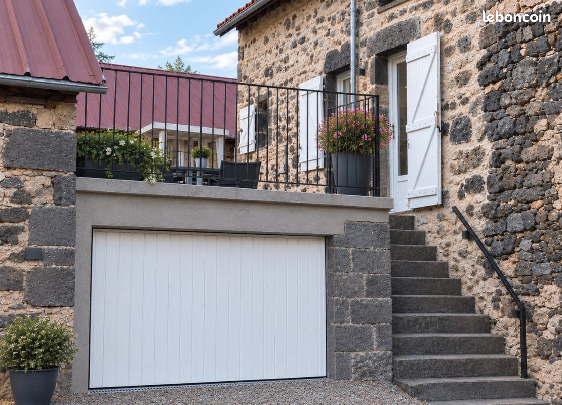 Maison 3 pièces 80 m² · à Saint-Ours · 80 m² · 620 €/mois
