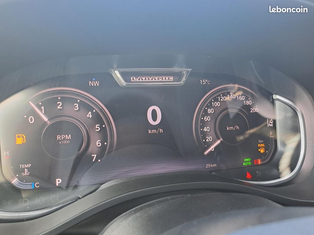 Dodge ram 1500 crew laramie sport air hayon multi (image 24)