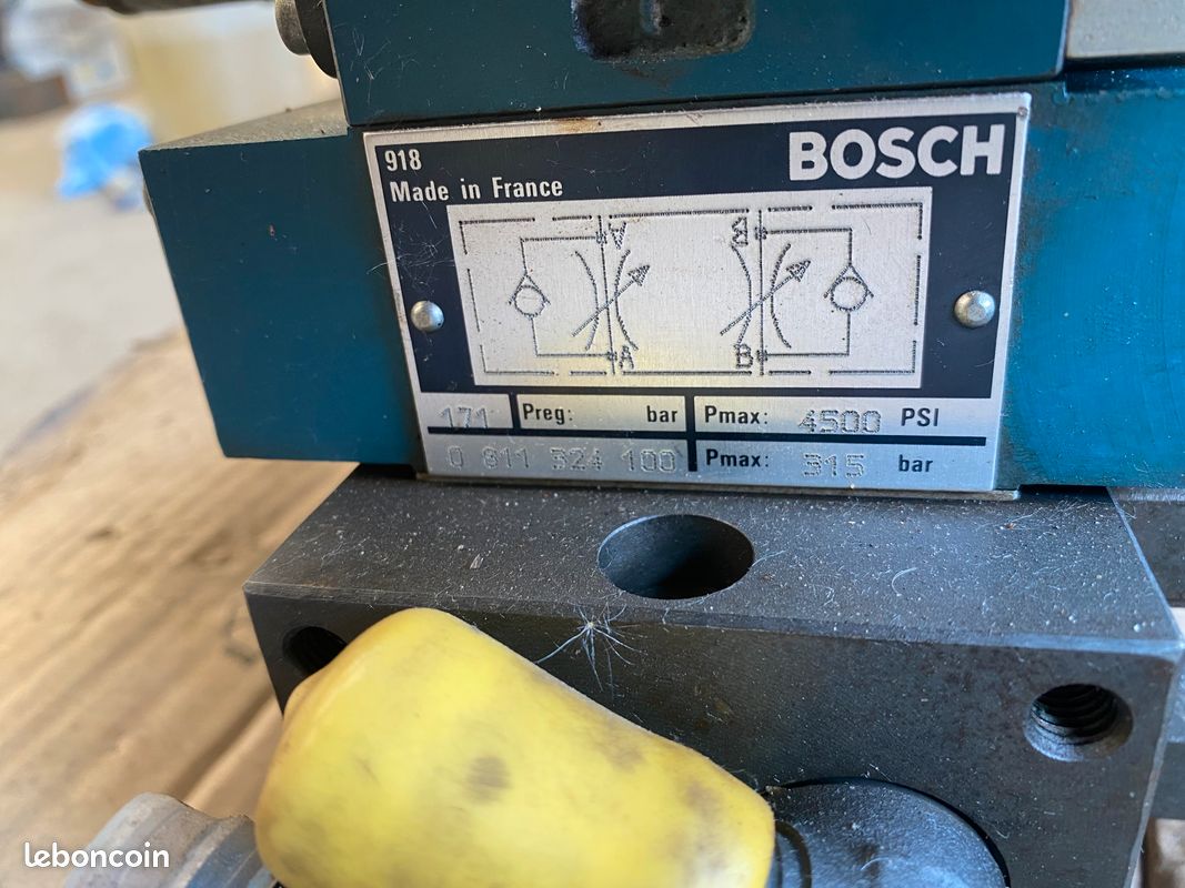 Distributeur Hydraulique (image 3)