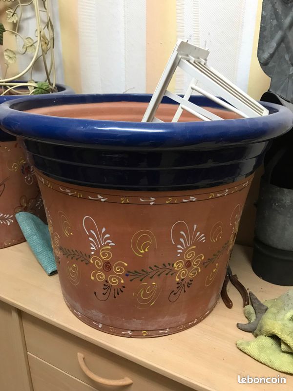 Gros cache pots peinture fait mains (image 2)