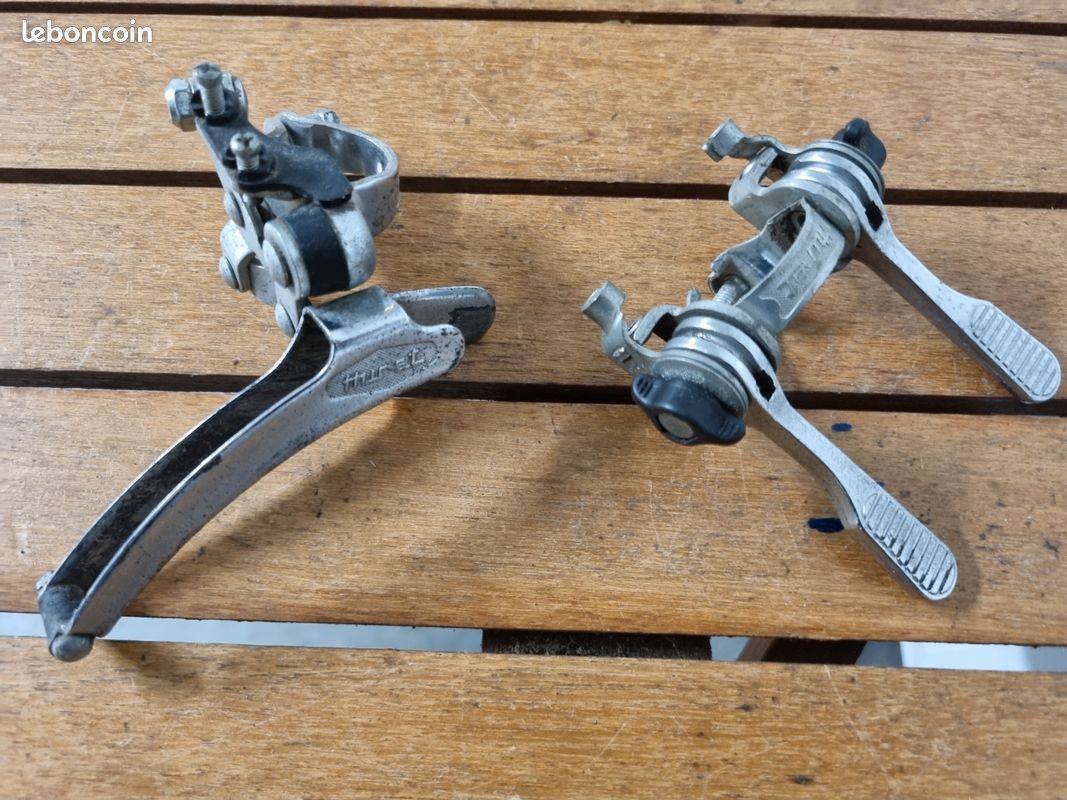Dérailleur Avant Huret Vintage Pour Vélo De Route - Vintage Français En Acier