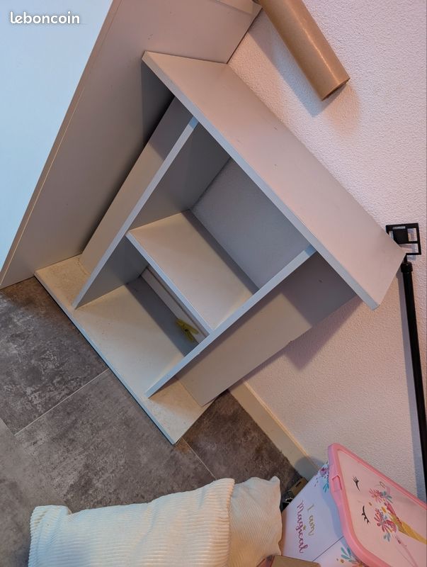 Meuble de rangement (image 1)