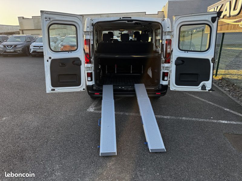 Renault TRAFIC III COMBI L2 2.0 DCI 120CH S&S ZEN 9 PLACES (image 7)