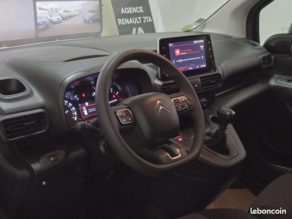 CITROEN BERLINGO 1.5 BlueHDi S&S - 100 III FOURGON Fourgon M Driver 650 kg PHASE 1 (image 10)