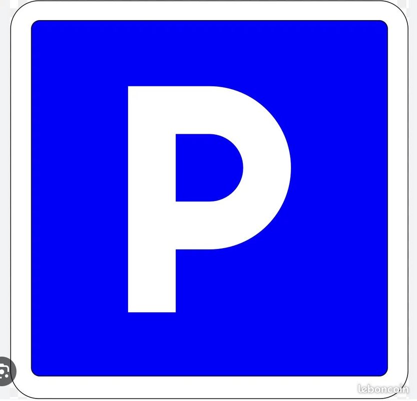 Parking/box Marseille 5ème · 130 €