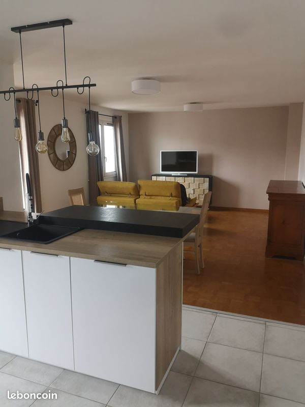 Appartement 4 pièces 96 m² · à Rodez · 96 m² · 925 €
