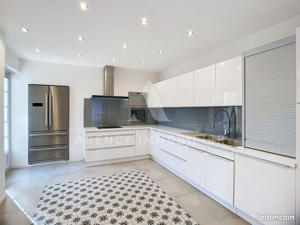 Mas 6 pièces 140 m²
