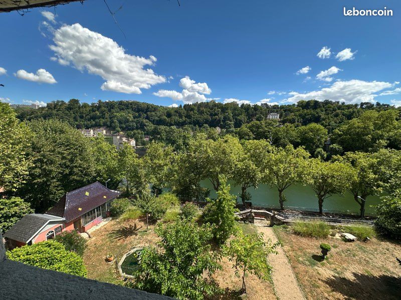 Appartement 2 pièces 49 m² · à Lyon · 48,5 m² · 1 075 €