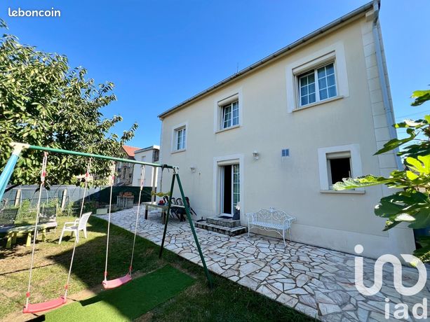 Maison 6 pièces 121 m²