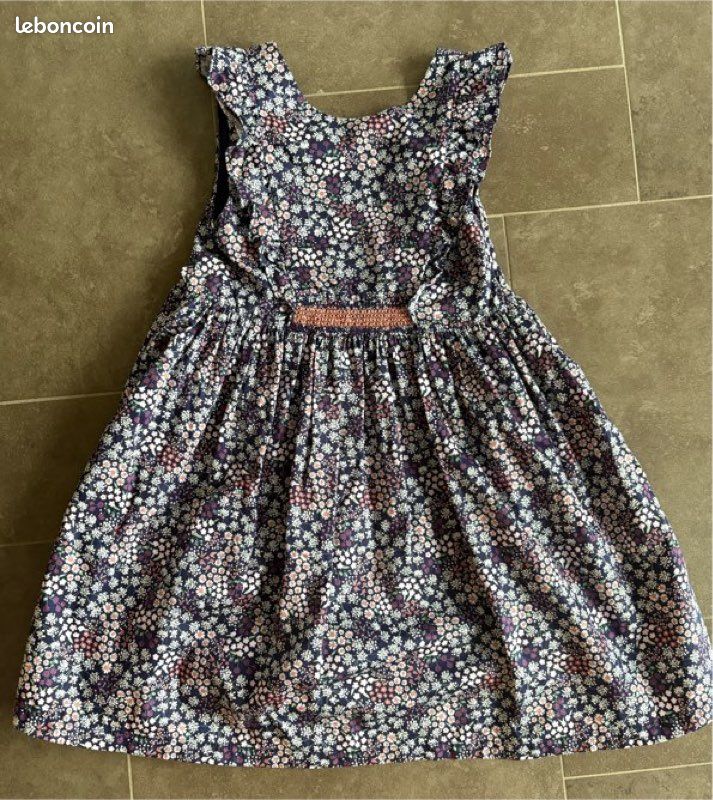 Robe Sergent Major état neuf fille 10 ans Vêtements