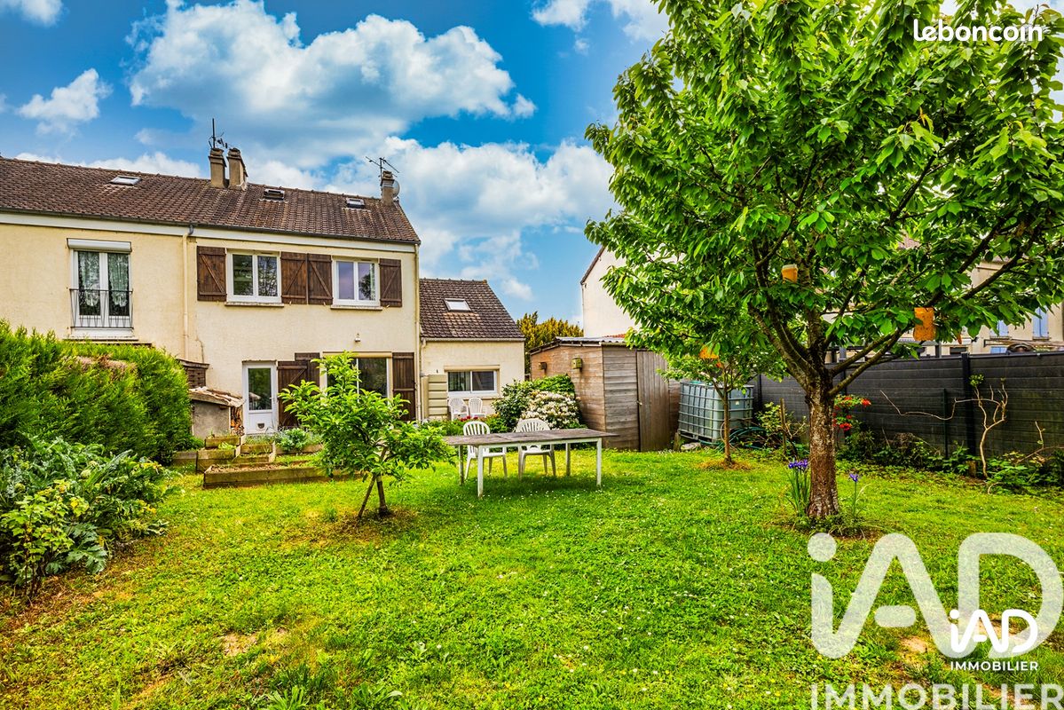 Maison 7 pièces 113 m² · à Ennery · 113 m² · 369 000 €