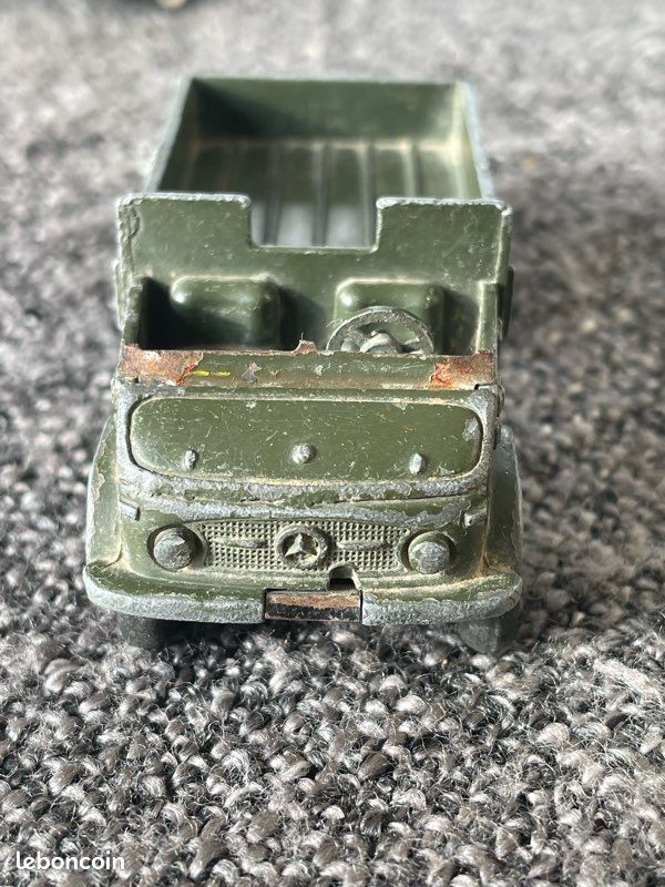 Dinky Toys France Mercedes « Unimog Militaire » réf : 821 🇫🇷 - Collection