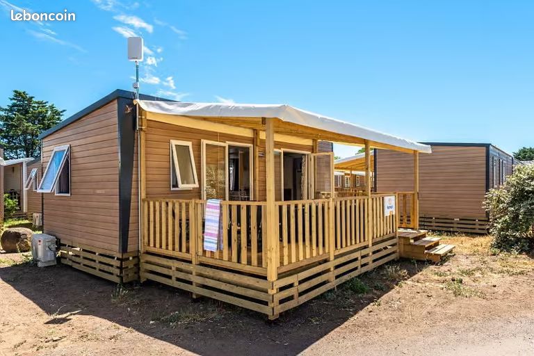 Mobil-Home Premium 2 chambres - TVA récupérable - Proche Puy du Fou (image 1)