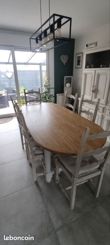 Table ovale 2m×0,95m chêne et 6 chaises paille (image 3)