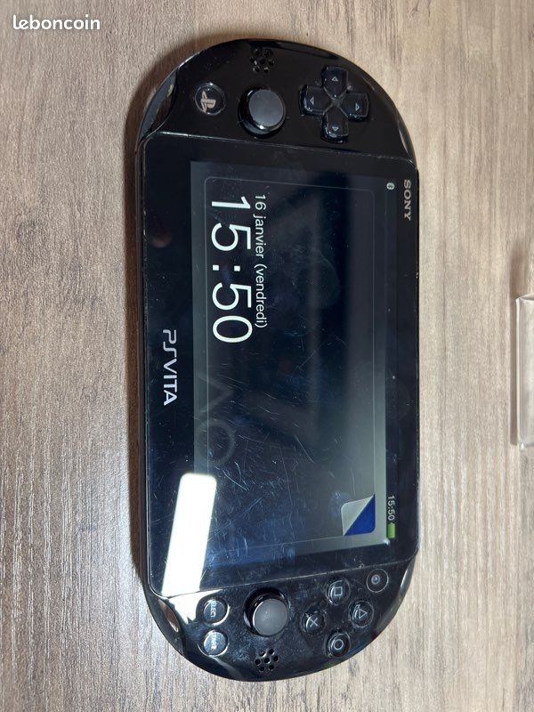 CONSOLE SONY PS Vita PCH-2000 Minecraft Limited Console blanche Rare En