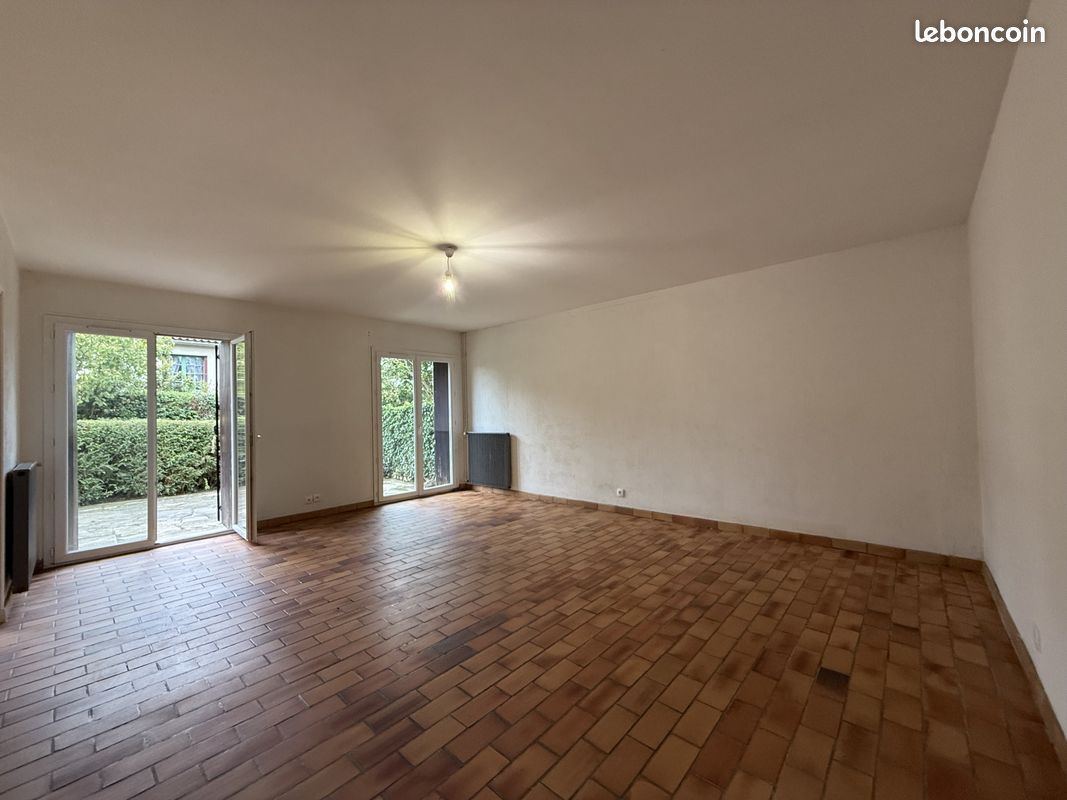 Maison 3 pièces 108 m² · à Saint-Julien-l'Ars · 108 m² · 196 100 €