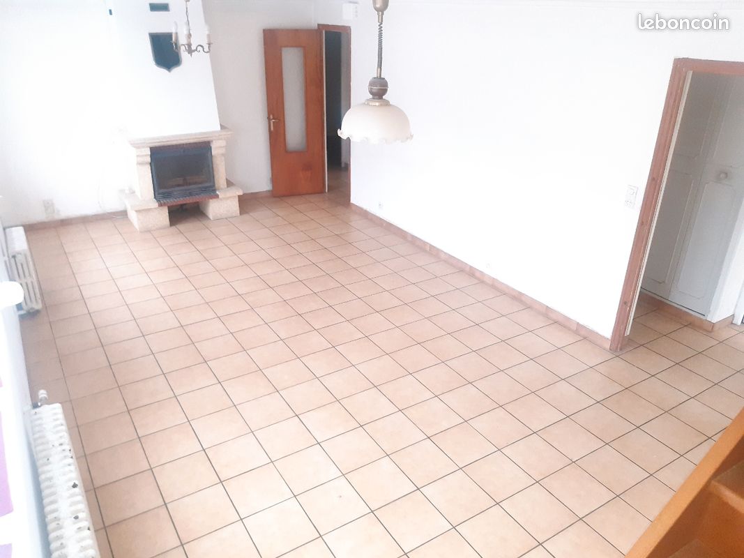 Maison 6 pièces 100 m² · à Revin · 100 m² · 109 000 €